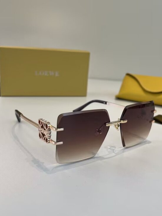 NWT  Loewe Sunglasses main image 4